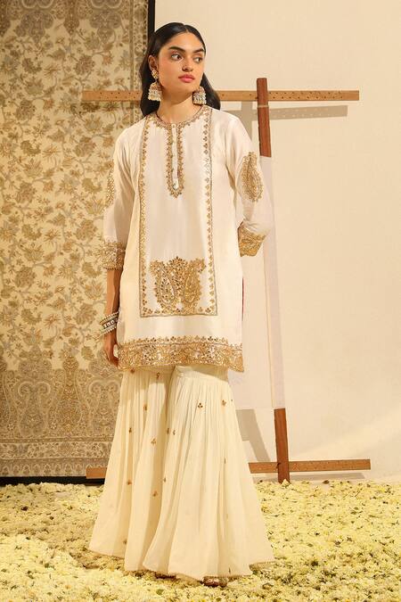 Buy Sheetal Batra Ivory Organza, Embroidery Round Neck Siraj Paisley Kurta Gharara Set Buy_Sheetal Batra_Ivory Organza, Embroidery Round Neck Siraj Paisley Kurta Gharara Set