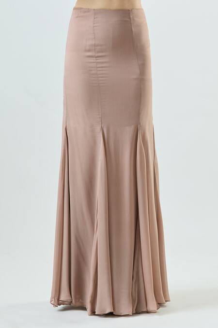 Samyukta Singhania_Peach Organza, Georgette Mermaid Pre-draped Saree Set With Embellished Blouse _at_Aza_Fashions