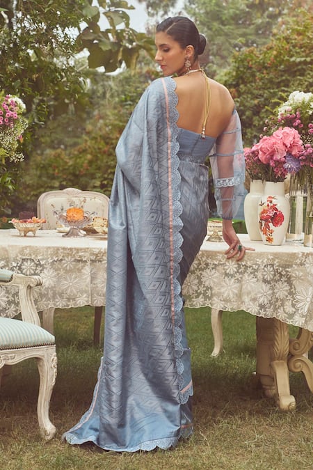 Kasturi Kundal Emma Handloom Saree With Unstitched Blouse Piece 