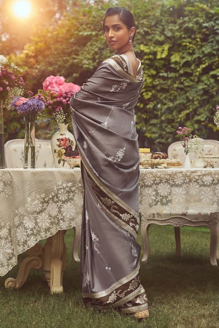 Kasturi Kundal Estella Handloom Saree With Unstitched Blouse Piece 