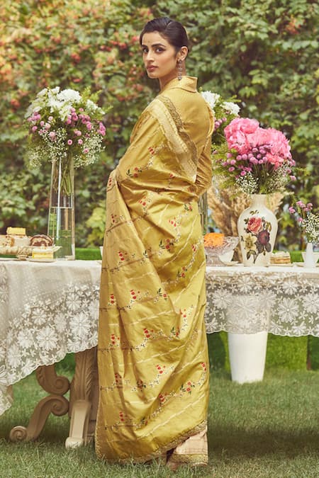 Kasturi Kundal Juan of Arc Handloom Saree With Unstitched Blouse Piece 