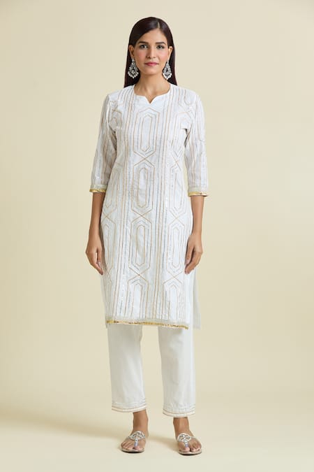 Samyukta Singhania_White Cotton Gota Patti Split V-neck Embellished Anarkali And Pant Set _Online_at_Aza_Fashions