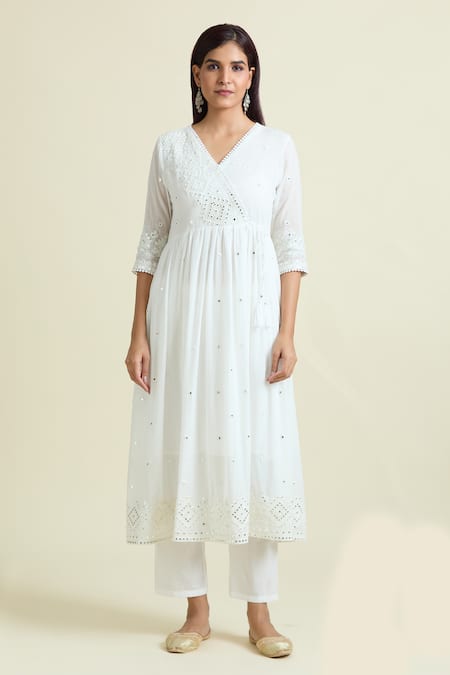 Samyukta Singhania_Off White , Satin Mirrors V-neck Emrboidered Angrakha And Pant Set_Online_at_Aza_Fashions