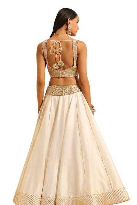 Shop Sheetal Batra Ivory , Chanderi, Organza Aayan Floral Embroidered Blouse And Lehenga Set Shop_Sheetal Batra_Ivory , Chanderi, Organza Aayan Floral Embroidered Blouse And Lehenga Set