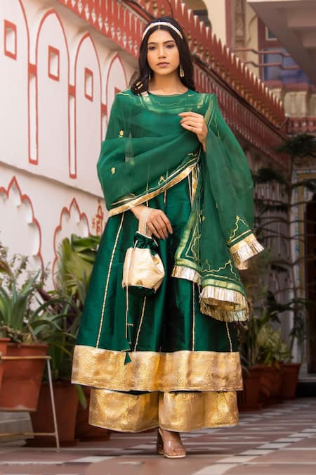 Bannhi Aari Embroidered Kurta Sharara Set 