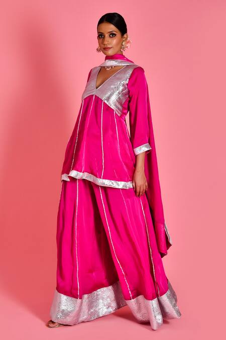 Buy_Bannhi By Priyanka Rathore_Magenta Satin, Silk Gota Patti, Embroidery V-neck Kurta Sharara Set _Online_at_Aza_Fashions