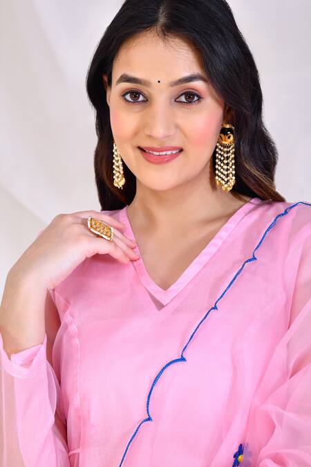 Buy Bannhi By Priyanka Rathore Pink Organza Embroidery V-neck Solid Kurta Palazzo Set Online at Aza Fashions Buy_Bannhi By Priyanka Rathore_Pink Organza Embroidery V-neck Solid Kurta Palazzo Set _Online_at_Aza_Fashions