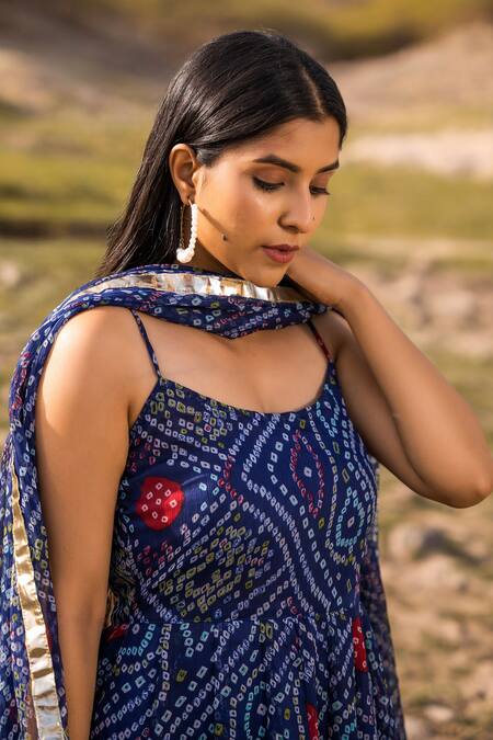 Buy Bannhi By Priyanka Rathore Blue Chiffon Embroidery Round Neck Bandhani Print Anarkali Pant Set Online at Aza Fashions Buy_Bannhi By Priyanka Rathore_Blue Chiffon Embroidery Round Neck Bandhani Print Anarkali Pant Set _Online_at_Aza_Fashions