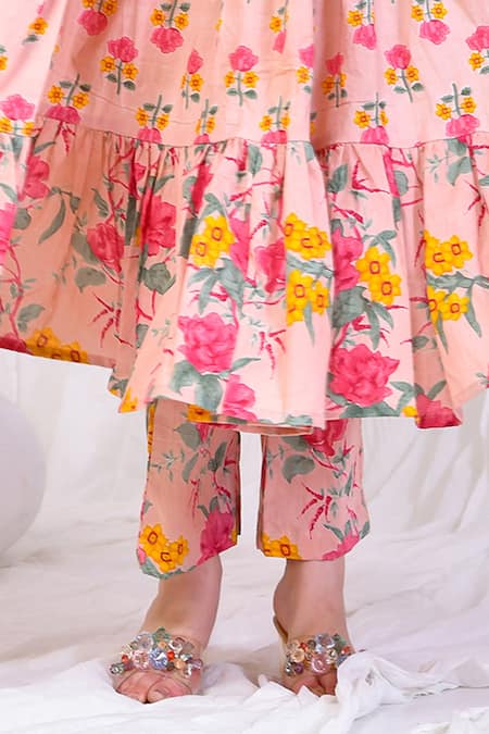 Bannhi By Priyanka Rathore Pink Cotton, Chiffon Embroidery V-neck Floral Print Anarkali Set Online at Aza Fashions Bannhi By Priyanka Rathore_Pink Cotton, Chiffon Embroidery V-neck Floral Print Anarkali Set _Online_at_Aza_Fashions