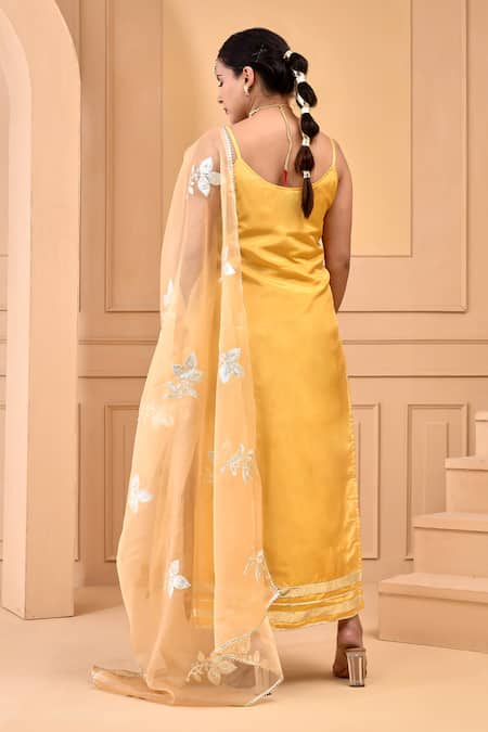 Shop Bannhi By Priyanka Rathore Yellow Organza, Silk Gota Patti, Embroidery Scoop Placement Work Kurta Pant Set at Aza Fashions Shop_Bannhi By Priyanka Rathore_Yellow Organza, Silk Gota Patti, Embroidery Scoop Placement Work Kurta Pant Set _at_Aza_Fashions