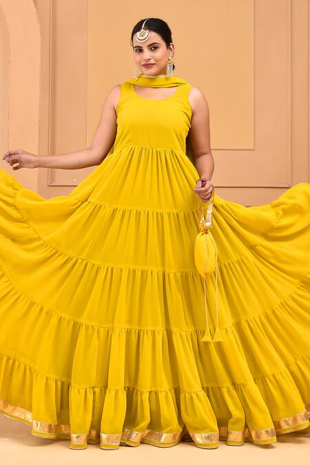 Bannhi By Priyanka Rathore_Yellow Georgette Gota Patti Round Neck Sleeveless Tiered Anarkali With Dupatta _Online_at_Aza_Fashions