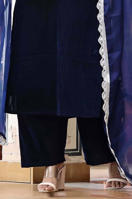 Buy Bannhi By Priyanka Rathore Blue Velvet, Organza Gota Patti Round Neck Kurta And Pant Set Online at Aza Fashions Buy_Bannhi By Priyanka Rathore_Blue Velvet, Organza Gota Patti Round Neck Kurta And Pant Set _Online_at_Aza_Fashions
