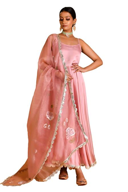 Bannhi By Priyanka Rathore Rose Gold Organza, Satin, Silk Anarkali And Pant Set With Hand Painted Dupatta Online at Aza Fashions Bannhi By Priyanka Rathore_Rose Gold Organza, Satin, Silk Anarkali And Pant Set With Hand Painted Dupatta _Online_at_Aza_Fashions