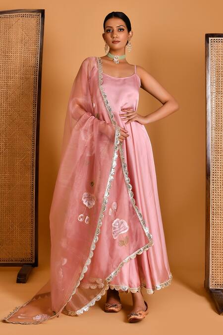 Bannhi By Priyanka Rathore Rose Gold Organza, Satin, Silk Anarkali And Pant Set With Hand Painted Dupatta at Aza Fashions Bannhi By Priyanka Rathore_Rose Gold Organza, Satin, Silk Anarkali And Pant Set With Hand Painted Dupatta _at_Aza_Fashions