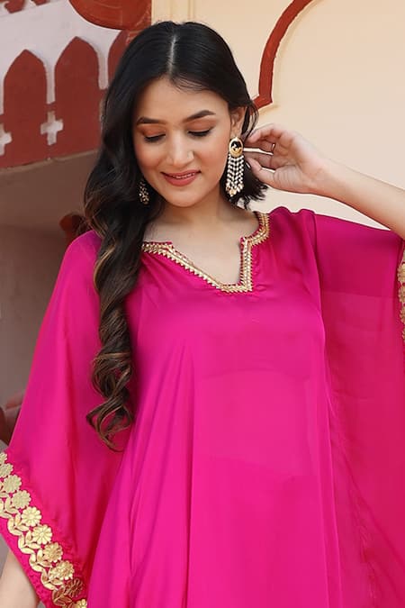 Bannhi By Priyanka Rathore_Pink Satin, Silk Gota Patti V-neck Placement Floral Work Kaftan With Pant _at_Aza_Fashions