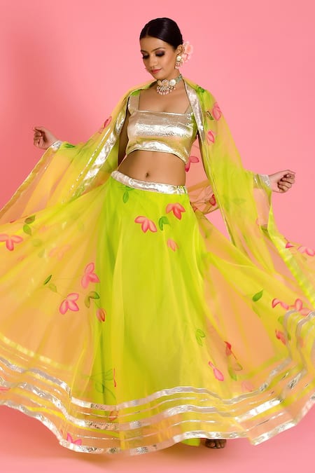 Bannhi By Priyanka Rathore Green Cotton, Organza Gota Patti, Embroidery Floral Hand Painted Lehenga Set Online at Aza Fashions Bannhi By Priyanka Rathore_Green Cotton, Organza Gota Patti, Embroidery Floral Hand Painted Lehenga Set _Online_at_Aza_Fashions