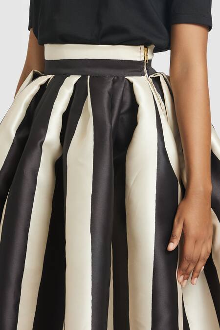 Shop_Gauri & Nainika_Black Microfiber Striped Print High-low Skirt _Online_at_Aza_Fashions