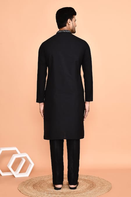 Arihant Rai Sinha Placket Embroidered Kurta With Pant 