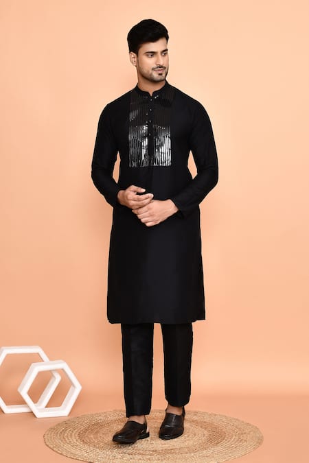 Arihant Rai Sinha Geometric Embroidered Kurta With Pant 