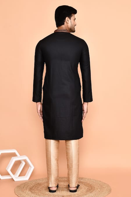 Arihant Rai Sinha Rose Embroidered Kurta With Pant 