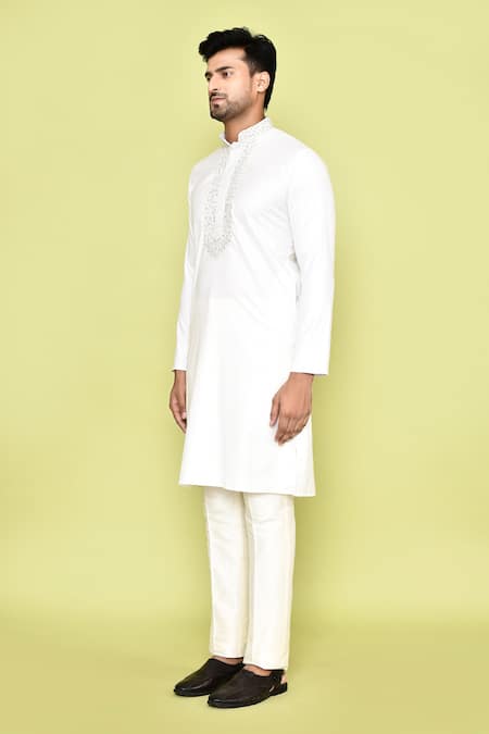 Arihant Rai Sinha_Cream Cotton Embroidery Thread Placement Kurta With Pant _at_Aza_Fashions