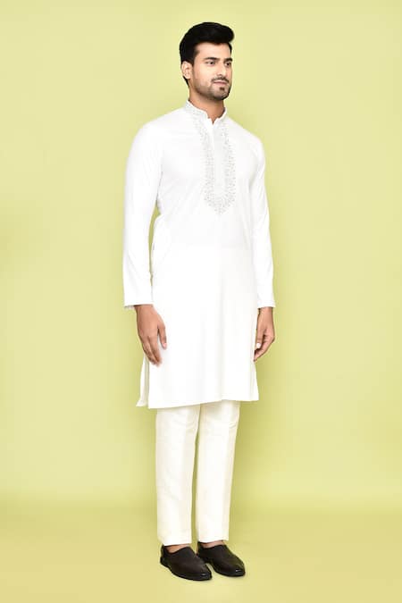 Buy_Arihant Rai Sinha_Cream Cotton Embroidery Thread Placement Kurta With Pant 