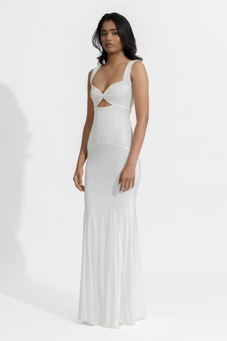 Shop Deme By Gabriella White , Maheshwari Sweetheart Neck Emelia Cut-out Dress Online at Aza Fashions Shop_Deme By Gabriella_White , Maheshwari Sweetheart Neck Emelia Cut-out Dress _Online_at_Aza_Fashions