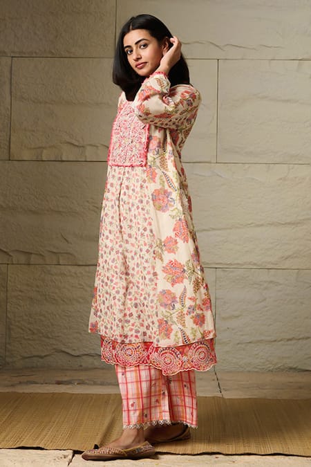 Buy_Saundh_Cream , Satin Embroidery High Neck Piya Yoke Kurta With Pant_Online_at_Aza_Fashions