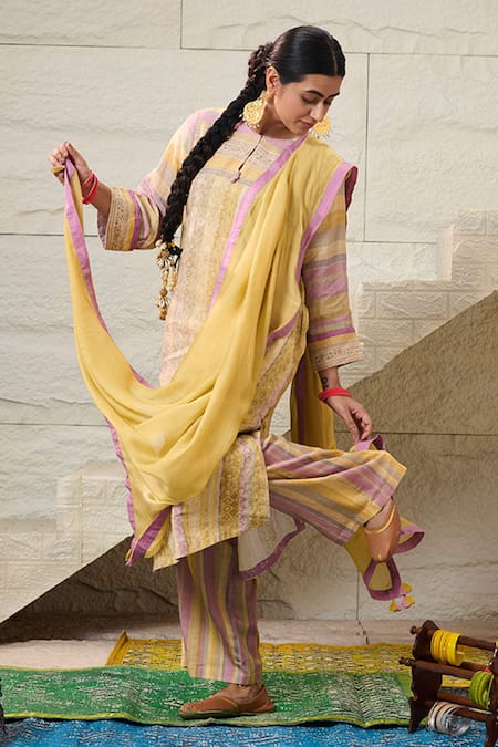 Buy_Saundh_Yellow Linen, Viscose, Cotton Satin Embroidery Jyot Printed Kurta Pyjama Set_Online_at_Aza_Fashions