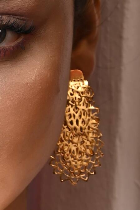 Zaza By Somya_Gold Plated Regal Crest Jaali Danglers _Online_at_Aza_Fashions