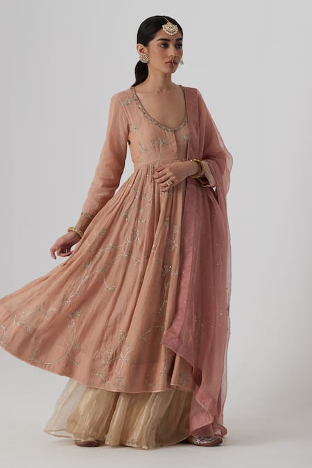 Rhua Pink Tissue, Chanderi, Silk, Muslin Akriti Spring Aari Zardozi Anarkali Set Online at Aza Fashions Rhua_Pink Tissue, Chanderi, Silk, Muslin Akriti Spring Aari Zardozi Anarkali Set _Online_at_Aza_Fashions