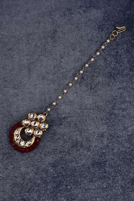 Nazaakat By Samara Singh Floral Crecent Kundan Maangtikka 