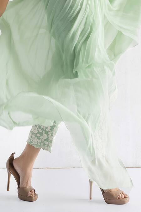 Bharat Adiani_Green Chiffon, Chanderi Embroidery Round Neck Floral Thread Kurta With Pant _Online_at_Aza_Fashions