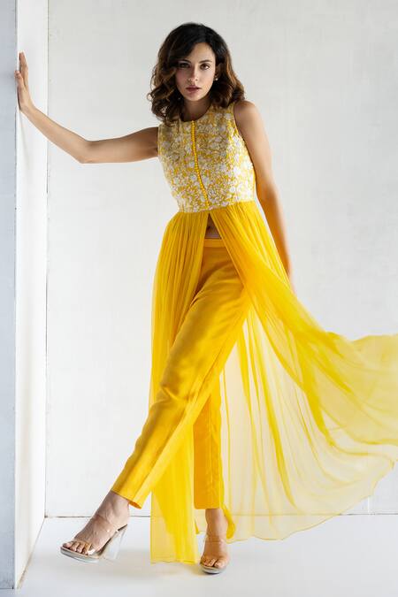 Buy_Bharat Adiani_Yellow Chiffon, Chanderi Embroidery Round Neck Front Slit Kurta And Pant Set _Online_at_Aza_Fashions