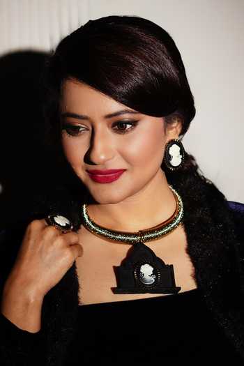Shop_Rejuvenate Jewels_Multi Color Victoria Taj Shaped Choker_Online_at_Aza_Fashions