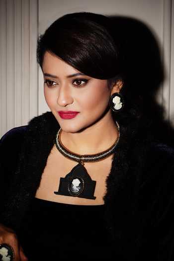 Rejuvenate Jewels_Multi Color Victoria Taj Shaped Choker_at_Aza_Fashions