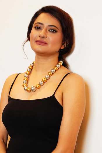 Buy_Rejuvenate Jewels_Silver Plated Pearl Embellished Necklace _Online_at_Aza_Fashions