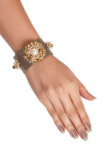 Rejuvenate jewels Ghunghroo Embellished Mesh Bracelet 