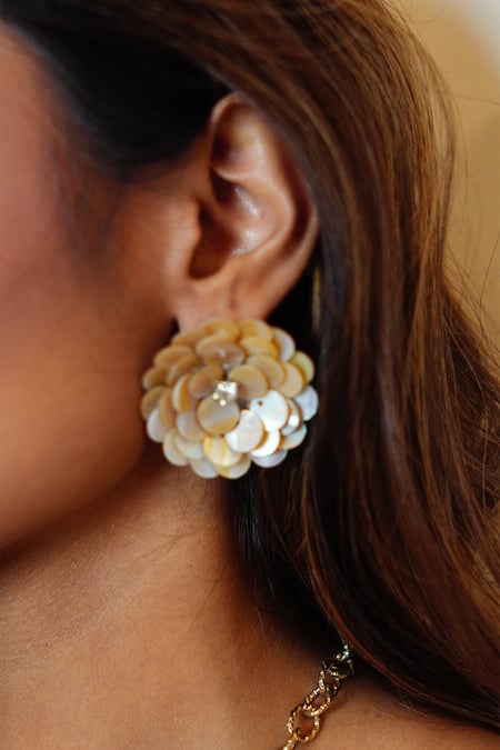 Rejuvenate Jewels Mother of Pearls Flower Earrings 