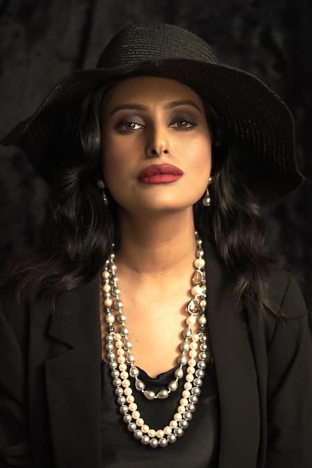 Rejuvenate jewels Diamond Ball & Layered Pearl Necklace 