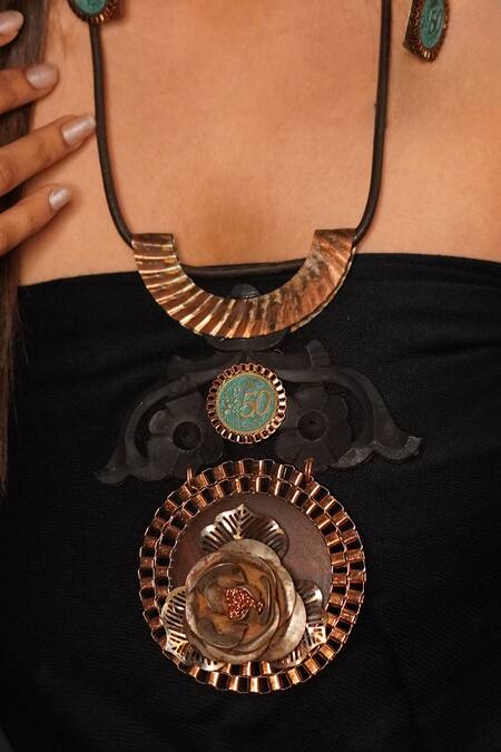 Shop Rejuvenate Jewels Brown Rose On Wood Pendant Necklace at Aza Fashions Shop_Rejuvenate Jewels_Brown Rose On Wood Pendant Necklace _at_Aza_Fashions