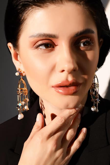 Shazé Lunas Mantle Embellished Jhumka Earrings 