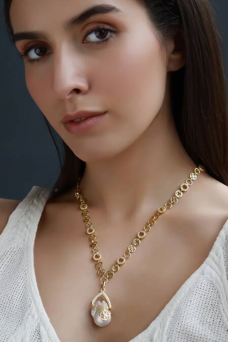 Shop_Shazé_Gold Plated Charis Embellished Pendant Necklace_Online_at_Aza_Fashions