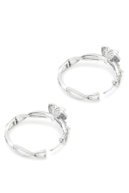 Buy_Shazé_Silver Plated Stones Hermias Heart Embellished Intervined Hoops 