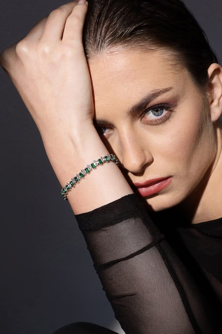 Buy_Shazé_Silver Plated Stones Starstream Geometric Carved Cutwork Bracelet_Online_at_Aza_Fashions