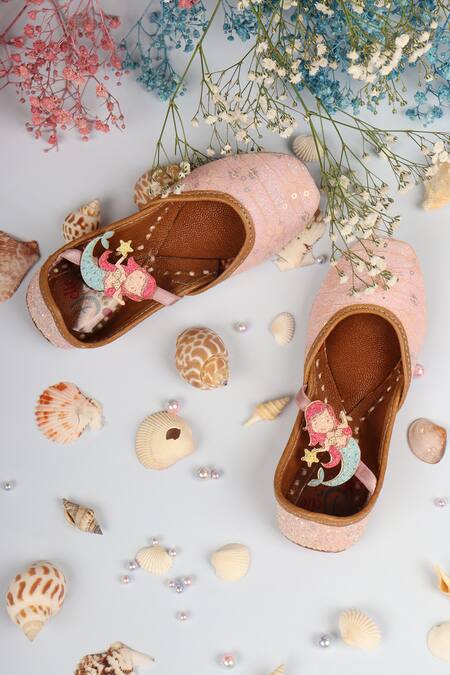 Hello JR_Pink Embellished Jade Mermaid Glitter Juttis _Online_at_Aza_Fashions