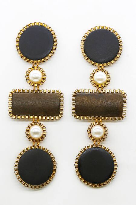 Rejuvenate Jewels Black Pearls Sustainable Cascading Sawdust Earrings Online at Aza Fashions Rejuvenate Jewels_Black Pearls Sustainable Cascading Sawdust Earrings _Online_at_Aza_Fashions