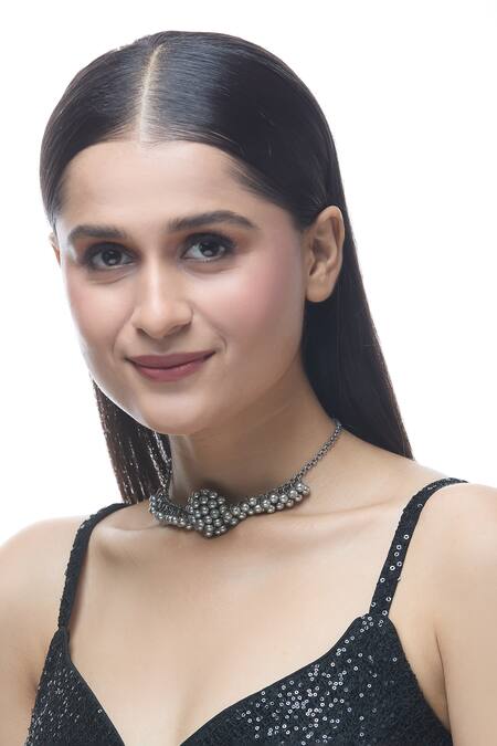 Shop Just Shradhas Silver Plated Ghungroo Embellished Necklace Online at Aza Fashions Shop_Just Shradhas_Silver Plated Ghungroo Embellished Necklace _Online_at_Aza_Fashions