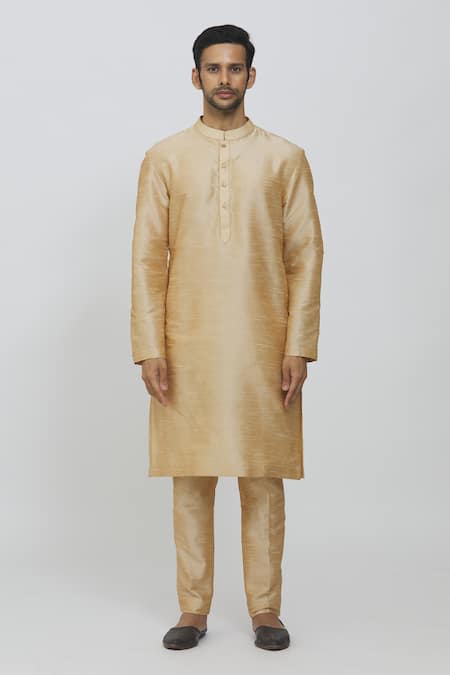 Priti Sahni_Beige Georgette, Silk Embroidery Bundi Jacket And Kurta Set _Online_at_Aza_Fashions