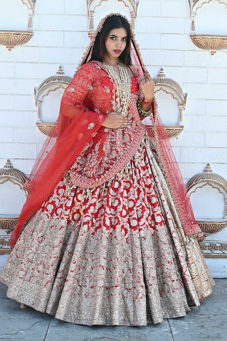 TANUSHAVY COUTURE Red Pure Handloom Cotton Woven Banarasi Floral Dabka Dori V Bridal Lehenga Set 